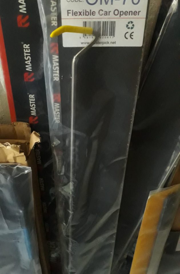 KAPI AÇMA TELİ OM-70